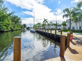 6205 Bay Club Dr 3, Fort Lauderdale FL 33308