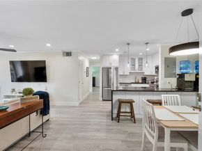 6205 Bay Club Dr 3, Fort Lauderdale FL 33308