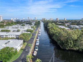 6205 Bay Club Dr 3, Fort Lauderdale FL 33308