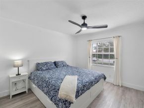 6205 Bay Club Dr 3, Fort Lauderdale FL 33308