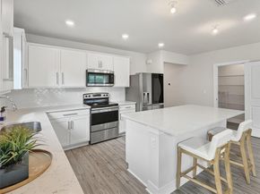 2960 Shortleaf Ave, Oakland Park FL 33311