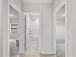 2960 Shortleaf Ave, Oakland Park FL 33311