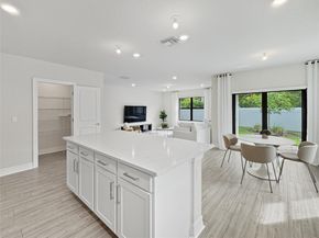 2960 Shortleaf Ave, Oakland Park FL 33311