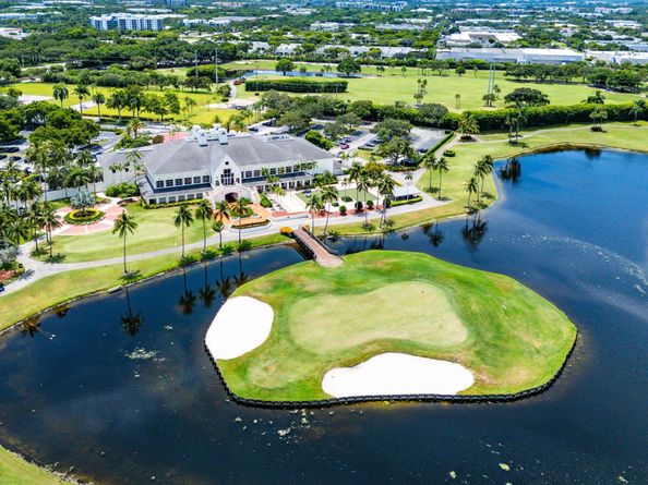 17275 Antigua Point Way, Boca Raton FL 33487