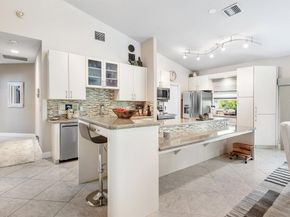 17275 Antigua Point Way, Boca Raton FL 33487