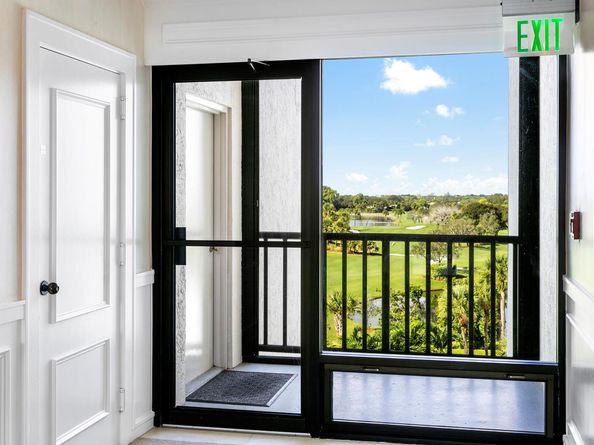 3322 Casseekey Island Road 504, Jupiter FL 33477