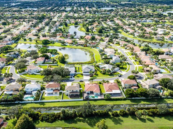 6092 Indian Forest Circle, Lake Worth FL 33463