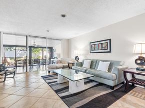 4234 Deste Court, Lake Worth FL 33467