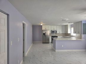 7925 SW 9th St 7925, North Lauderdale FL 33068