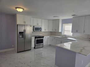 7925 SW 9th St 7925, North Lauderdale FL 33068