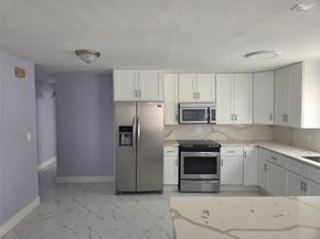 7925 SW 9th St 7925, North Lauderdale FL 33068