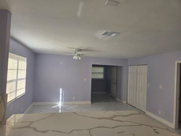 7925 SW 9th St 7925, North Lauderdale FL 33068