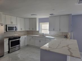 7925 SW 9th St 7925, North Lauderdale FL 33068