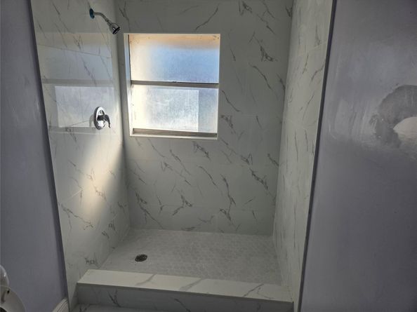 7925 SW 9th St 7925, North Lauderdale FL 33068