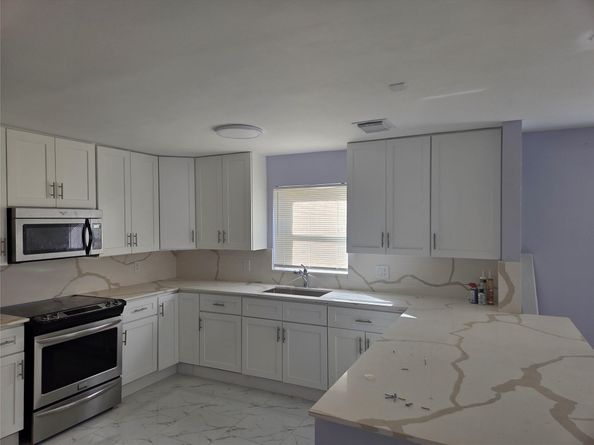 7925 SW 9th St 7925, North Lauderdale FL 33068