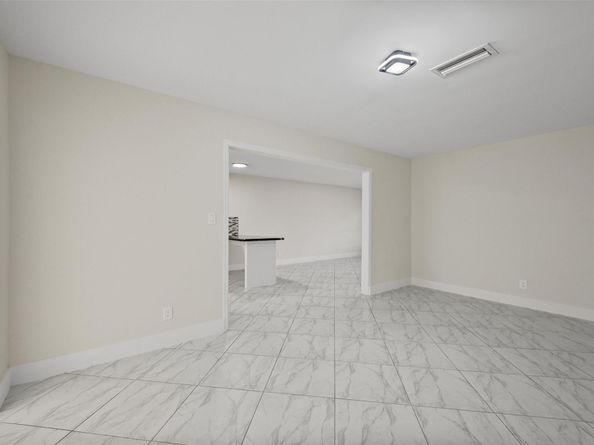 5300 Adams St, Hollywood FL 33021