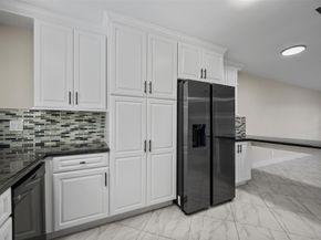 5300 Adams St, Hollywood FL 33021