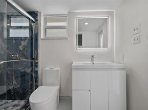 5300 Adams St, Hollywood FL 33021