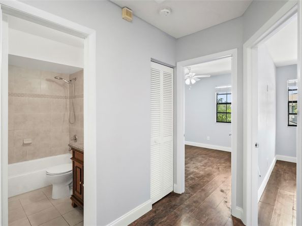 510 NW 103rd Ter 510, Pembroke Pines FL 33026