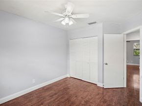 510 NW 103rd Ter 510, Pembroke Pines FL 33026