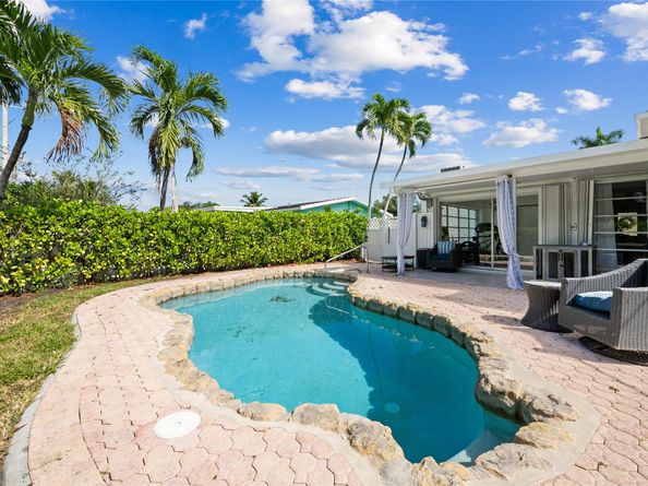 1357 SW 4th Ter, Pompano Beach FL 33060