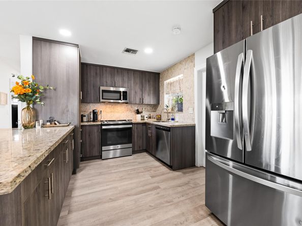 1357 SW 4th Ter, Pompano Beach FL 33060