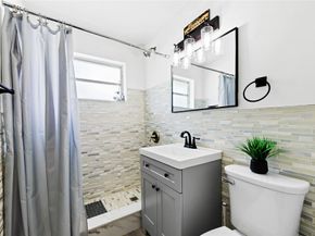 1357 SW 4th Ter, Pompano Beach FL 33060