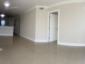 2106 S Cypress Bend Dr 404, Pompano Beach FL 33069