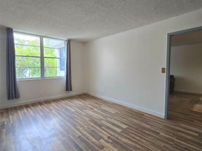 4898 NW 29th Ct 412, Lauderdale Lakes FL 33313