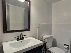 4898 NW 29th Ct 412, Lauderdale Lakes FL 33313