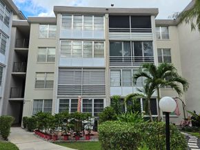 4898 NW 29th Ct 412, Lauderdale Lakes FL 33313