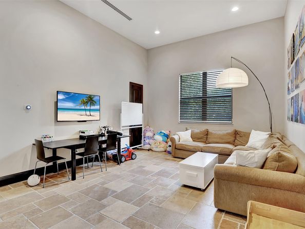 3530 Windmill Ranch Rd, Weston FL 33331