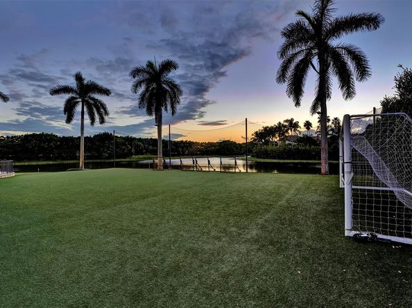 3530 Windmill Ranch Rd, Weston FL 33331