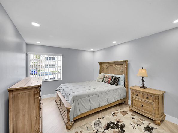 964 Normandy Trail U, Delray Beach FL 33484