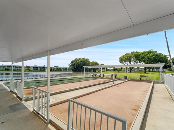 964 Normandy Trail U, Delray Beach FL 33484