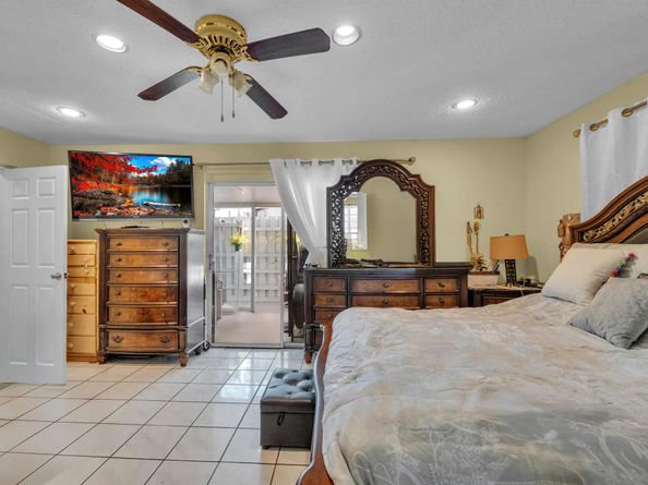 7050 Raleigh Street, Hollywood FL 33024