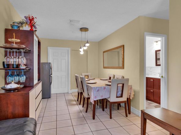 7050 Raleigh Street, Hollywood FL 33024