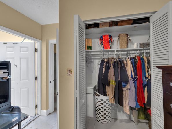 7050 Raleigh Street, Hollywood FL 33024