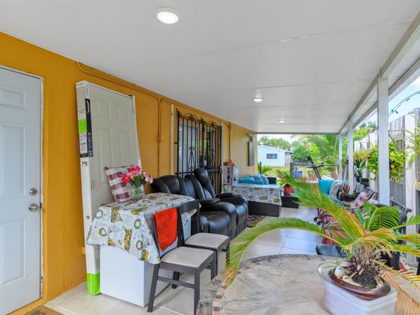 7050 Raleigh Street, Hollywood FL 33024