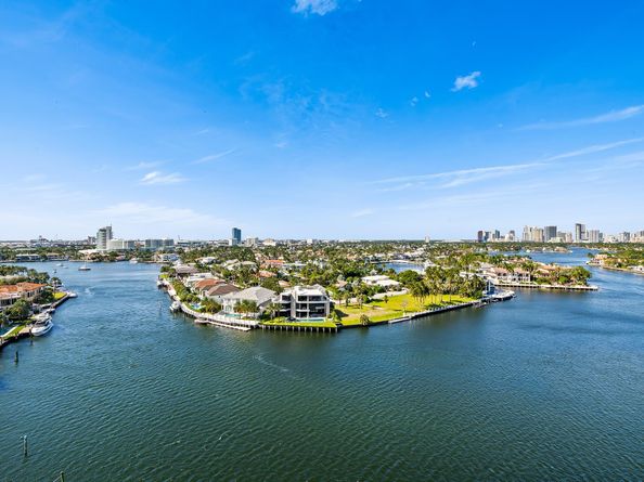 3055 Harbor Dr 1402, Fort Lauderdale FL 33316