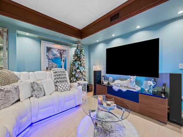 3055 Harbor Dr 1402, Fort Lauderdale FL 33316