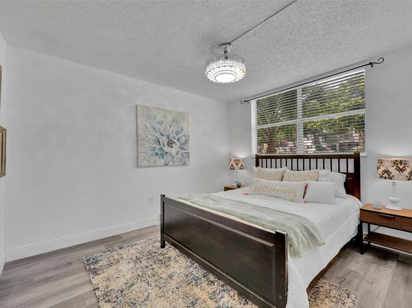 9090 Lime Bay Blvd 112, Tamarac FL 33321