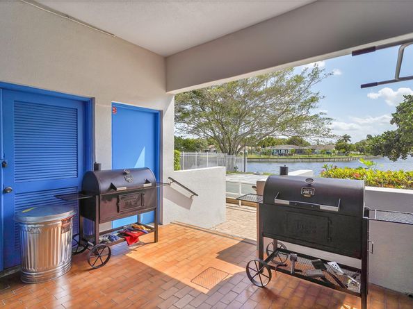 9090 Lime Bay Blvd 112, Tamarac FL 33321