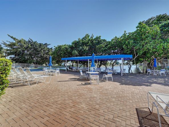 9090 Lime Bay Blvd 112, Tamarac FL 33321