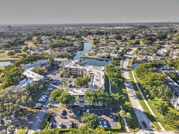 9090 Lime Bay Blvd 112, Tamarac FL 33321