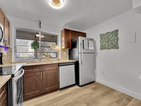 9090 Lime Bay Blvd 112, Tamarac FL 33321