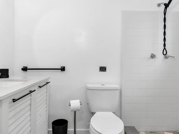 2233 SE 15th St, Pompano Beach FL 33062