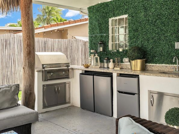 2233 SE 15th St, Pompano Beach FL 33062