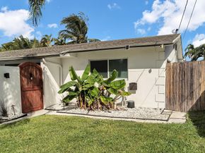 2233 SE 15th St, Pompano Beach FL 33062