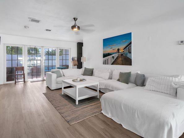 2233 SE 15th St, Pompano Beach FL 33062